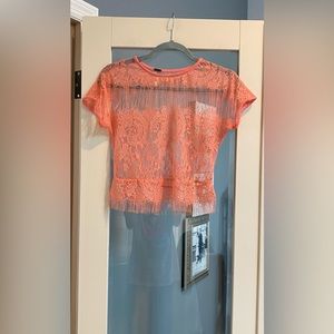 🍑🌼Peach Floral Lacey Crop Top